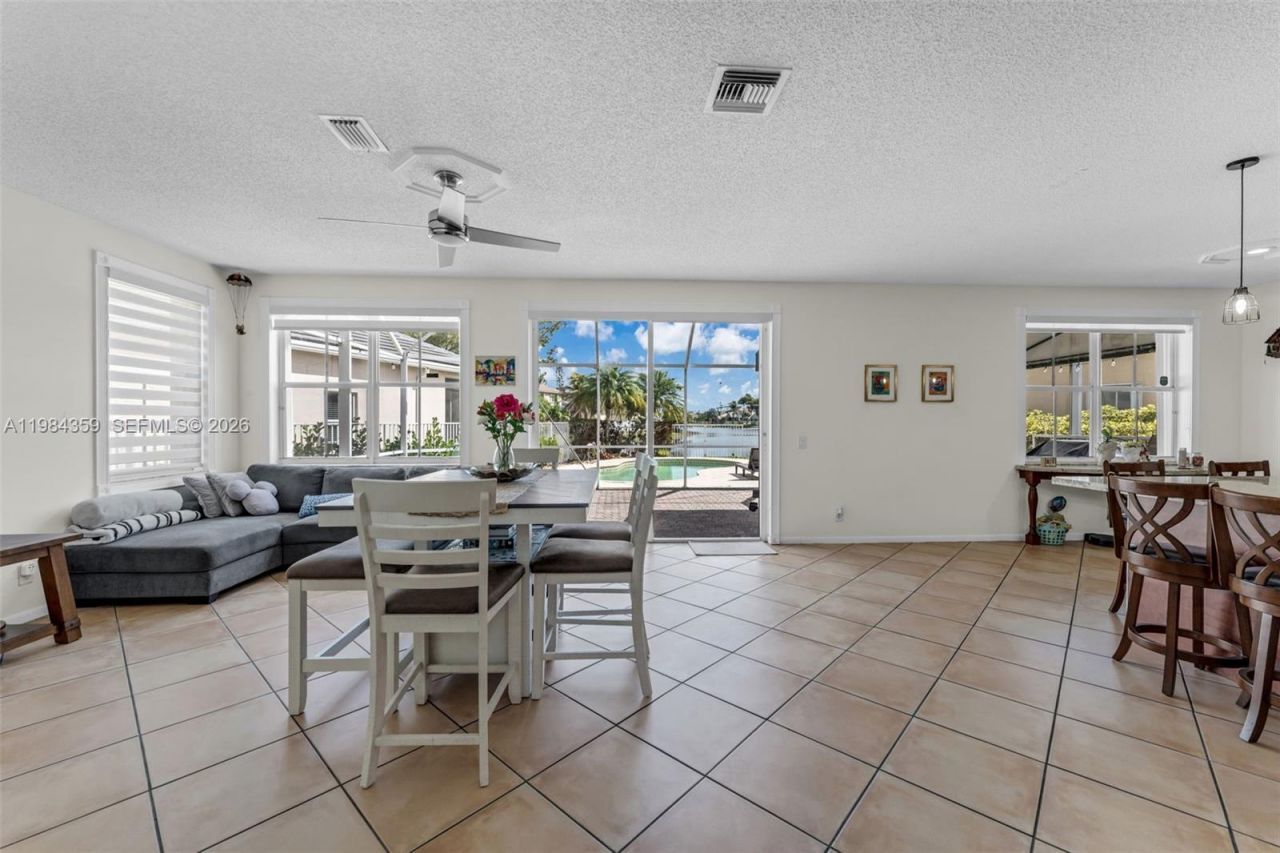 627 Willow Bend Rd , Weston, FL 33327 Photo