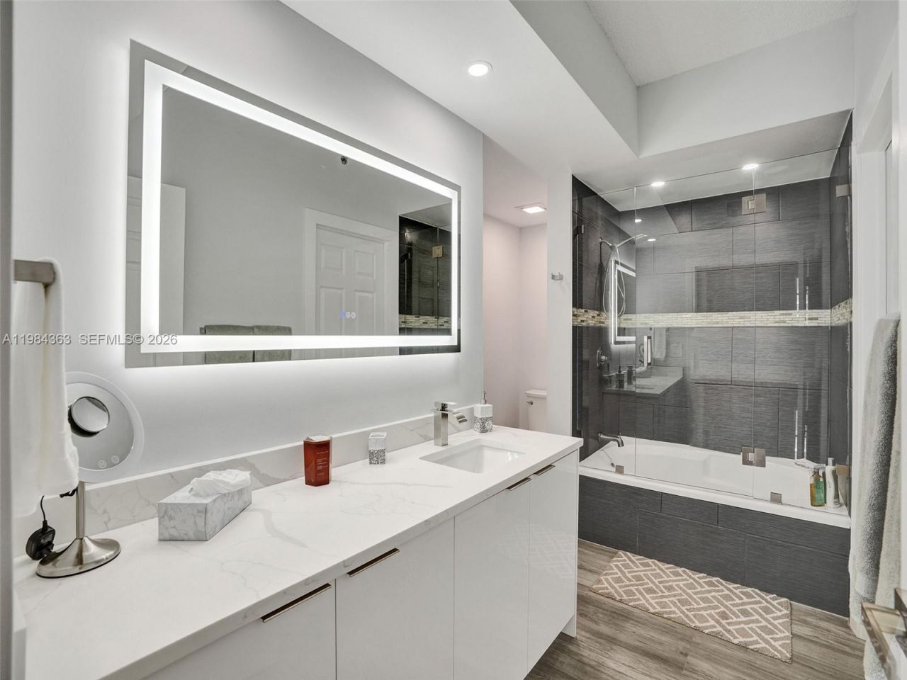 3245 NE 184th St , Unit 13305, Aventura, FL 33160 Photo