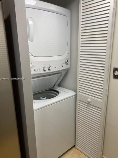 31 SE 5th St, Unit 1106, Miami, FL 33131 Photo