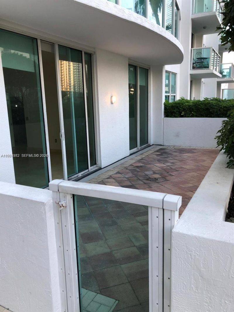 31 SE 5th St, Unit 1106, Miami, FL 33131 Photo