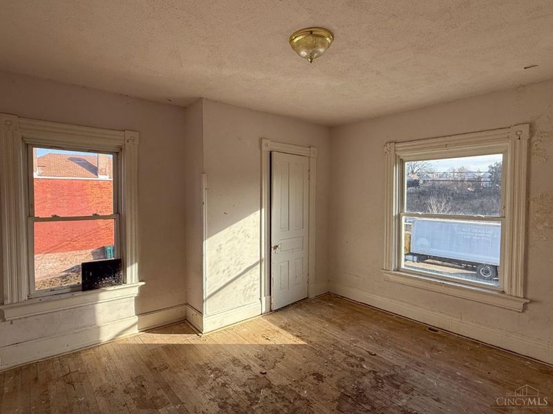 1608 Brewster Avenue, Cincinnati, OH 45207 Photo 17