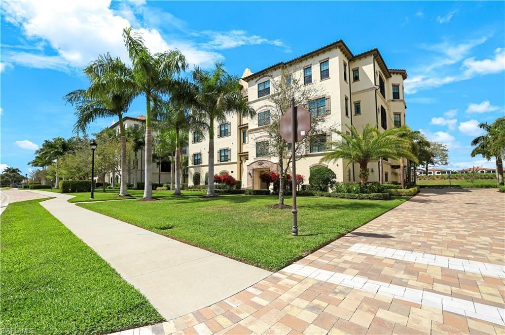 16371 Viansa Way, Unit 202, Naples, FL 34110 Photo