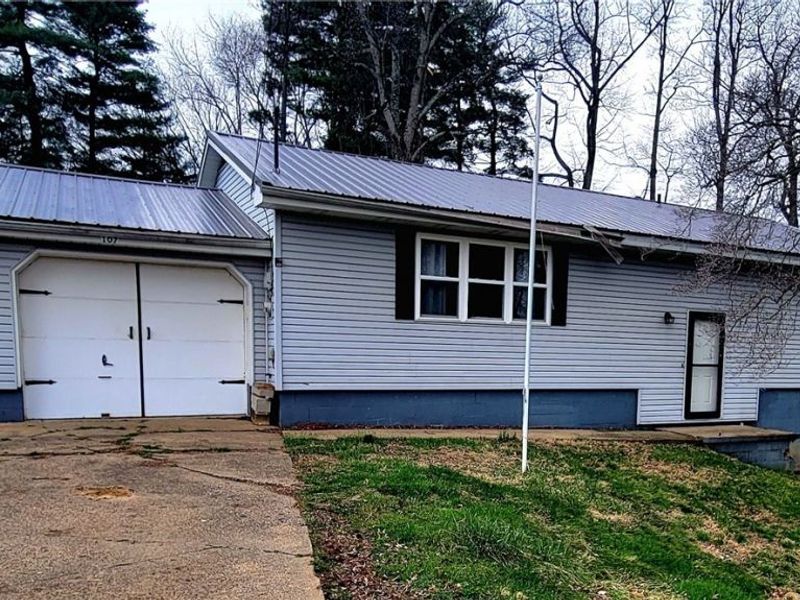 107 Nelson Avenue, Marietta, OH 45750 Photo 1