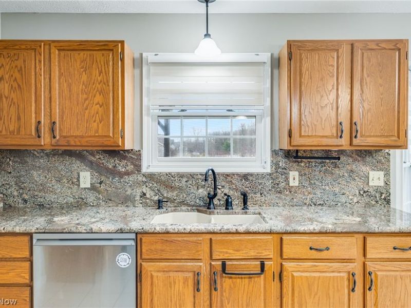 25 Willow Bend Drive, Canfield, OH 44406 Photo 10