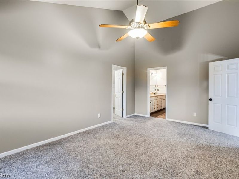 25 Willow Bend Drive, Canfield, OH 44406 Photo 21