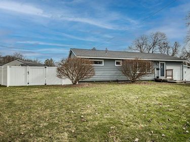 152 Fay Lane , Minoa, NY 13116