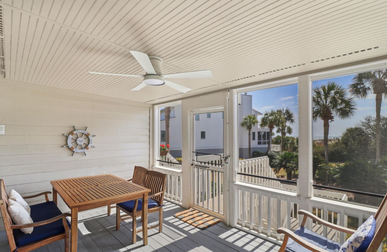 48 Beach Club Villas Photo 13