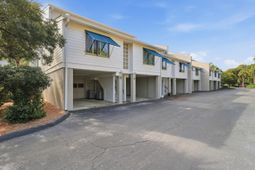 48 Beach Club Villas photo 4