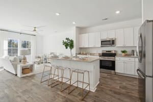 8002 Triggerfish Way Photo 5