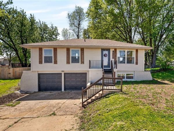 1715 Karlton Way, Excelsior Springs, MO 64024