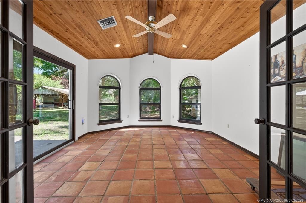 3548 Seminole Road, Fort Pierce, FL 34951 Photo