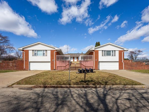 5870 GARRETT Lane, Rockford, IL 61107