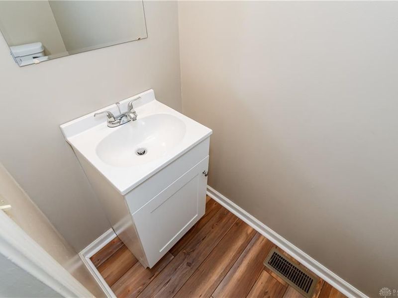 4303 Oakwind Drive, Columbus, OH 43207 Photo 21