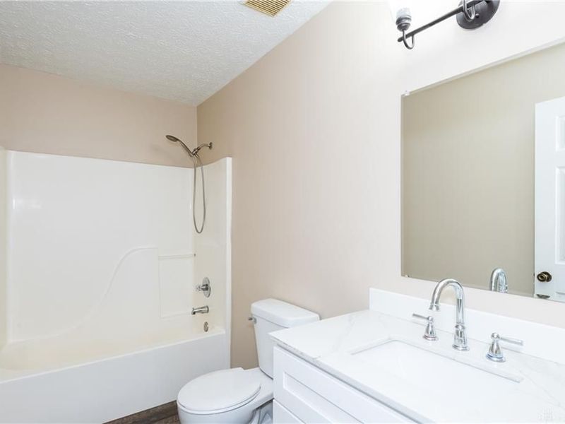 4303 Oakwind Drive, Columbus, OH 43207 Photo 33