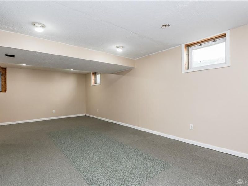4303 Oakwind Drive, Columbus, OH 43207 Photo 46