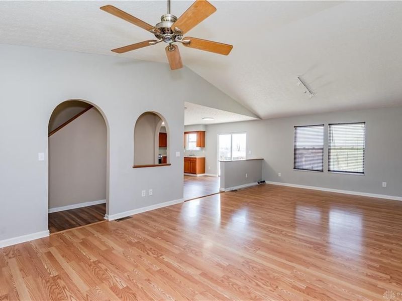 4303 Oakwind Drive, Columbus, OH 43207 Photo 5