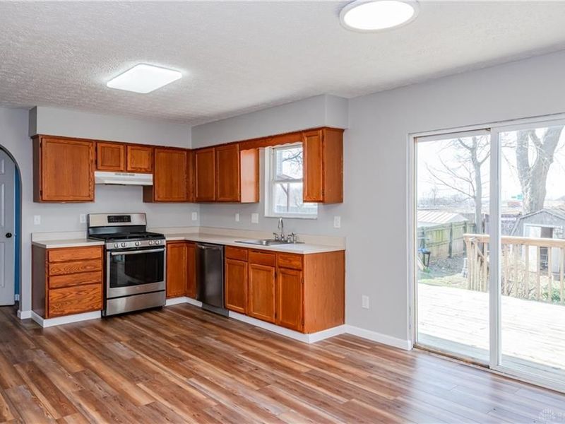 4303 Oakwind Drive, Columbus, OH 43207 Photo 8