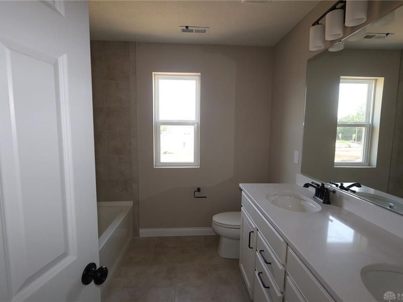 275 Tilly Court, Unit 0012, Springboro, OH 45066 Photo 7
