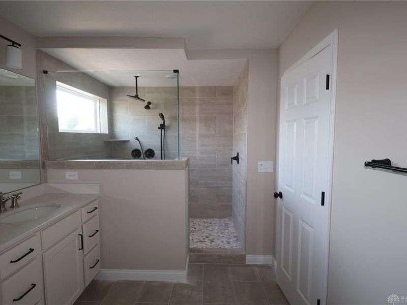 275 Tilly Court, Unit 0012, Springboro, OH 45066 Photo 9