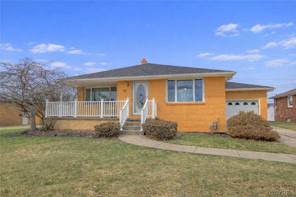 60 Goodrich Road, Buffalo, NY 14218 Main Photo