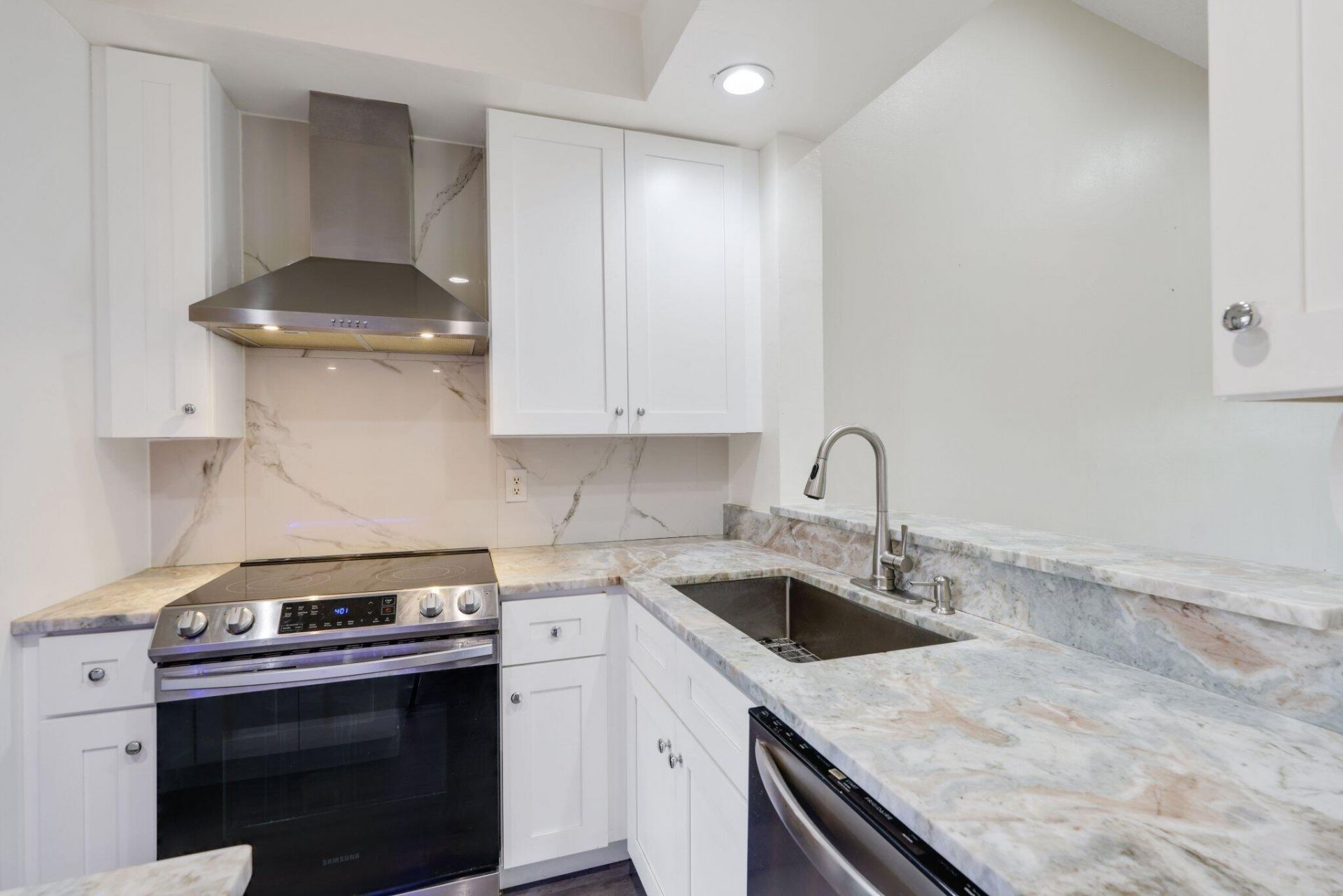 7891 Willow Springs Drive, Unit 1022, Lake Worth Beach, FL 33467 Photo