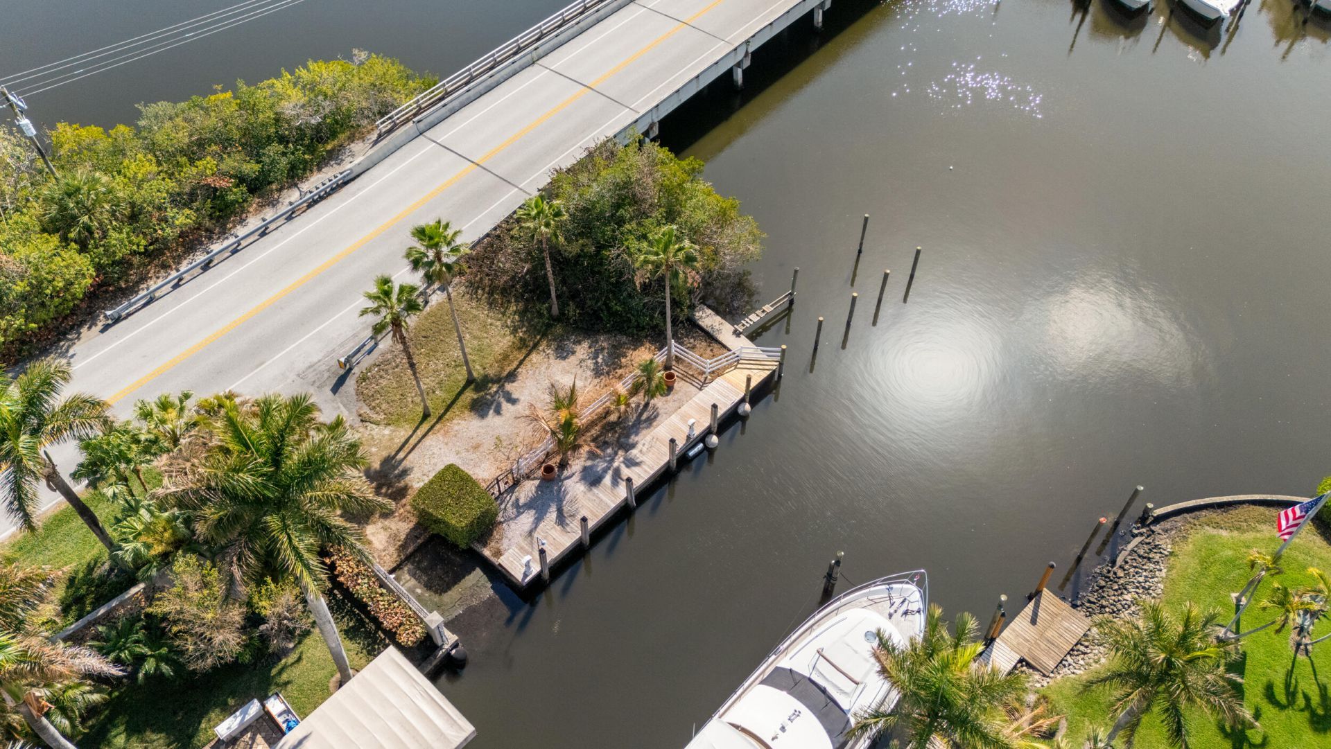 5169 SE Horseshoe Point Road, Stuart, FL 34997 Photo