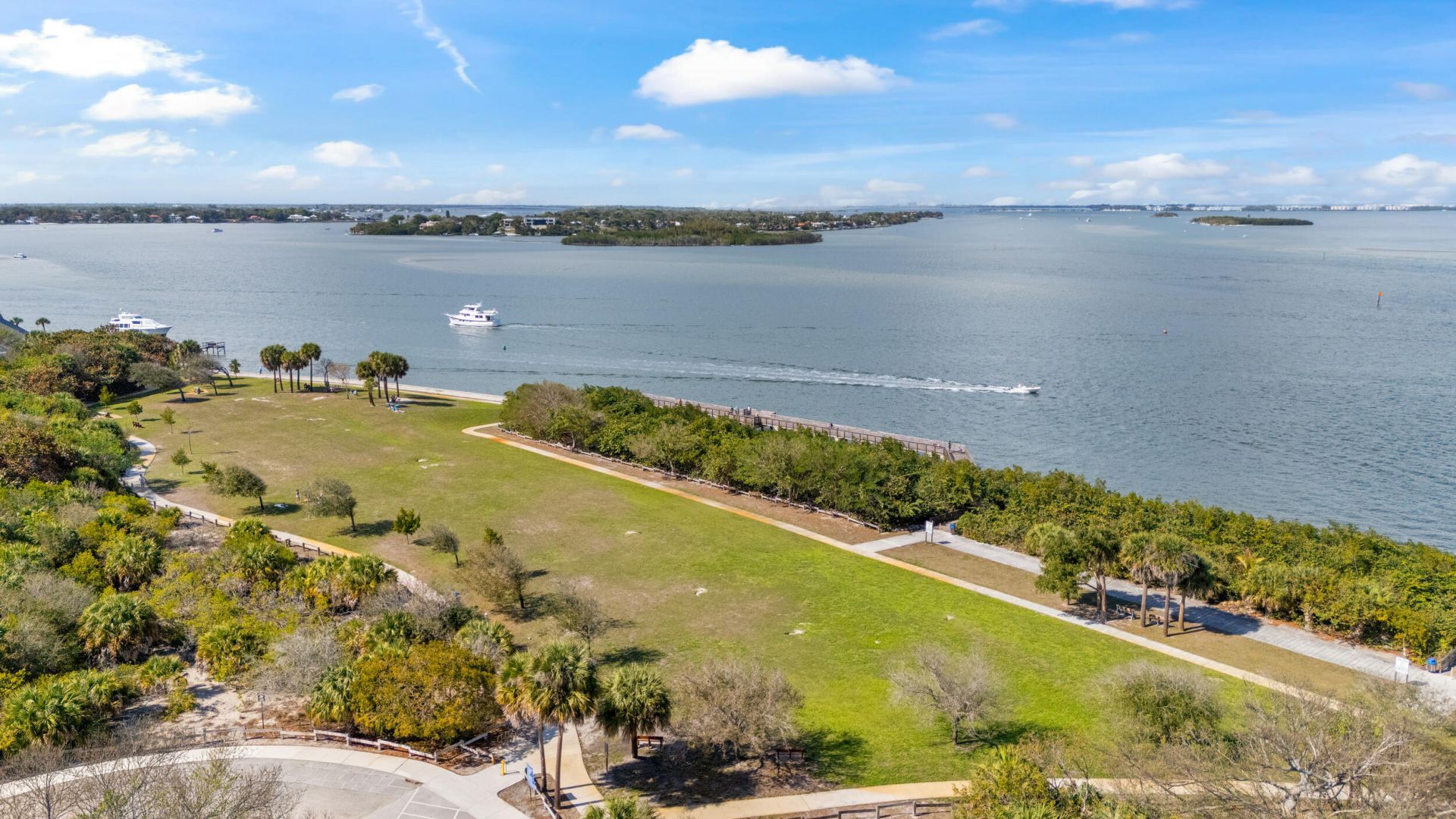 5169 SE Horseshoe Point Road, Stuart, FL 34997 Photo