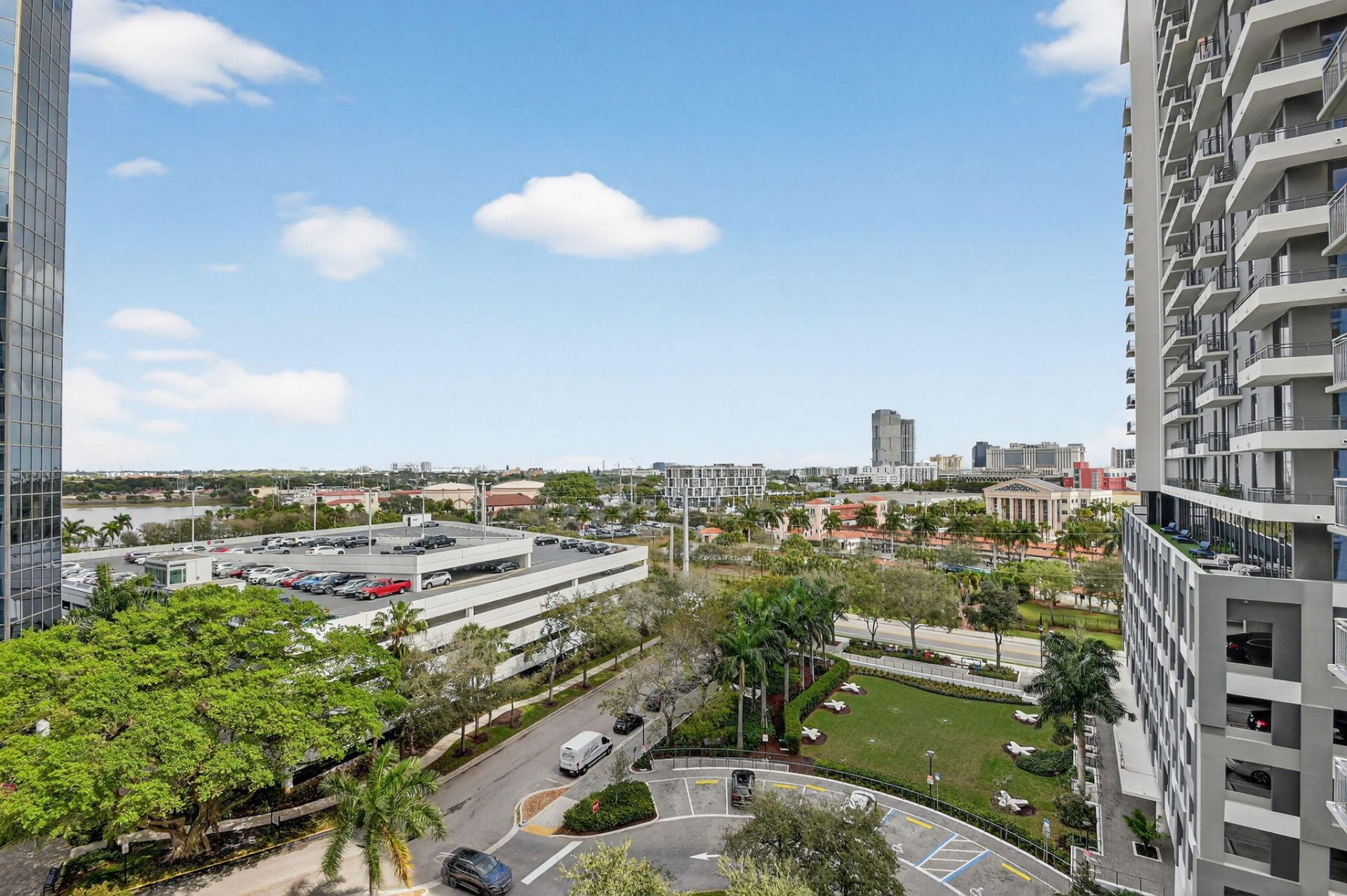 300 S Australian Avenue, Unit 802, West Palm Beach, FL 33401 Photo