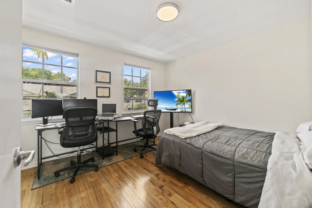 3165 SW 50th Street, Fort Lauderdale, FL 33312 Photo