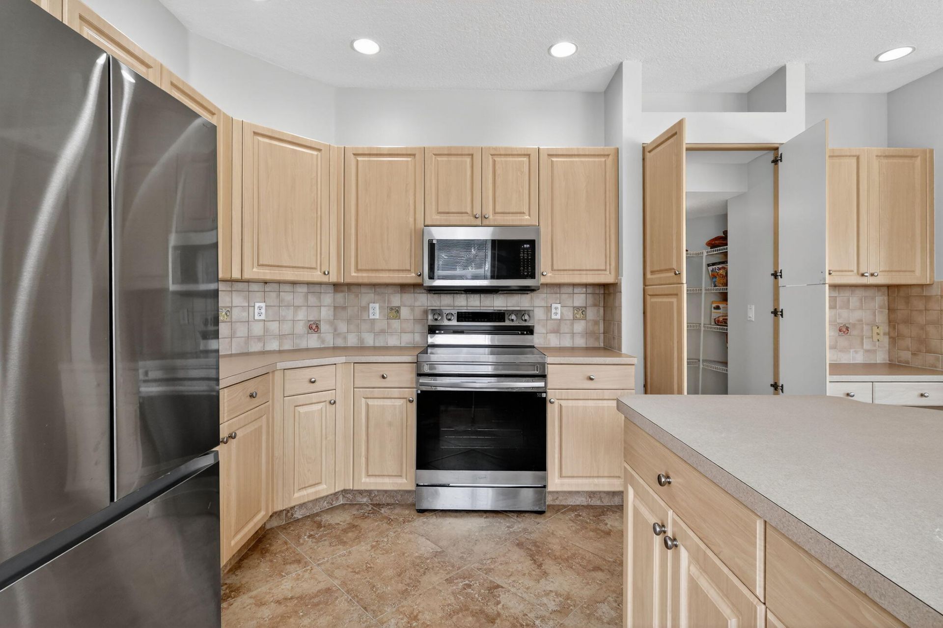 2173 Bellcrest Circle, Royal Palm Beach, FL 33411 Photo