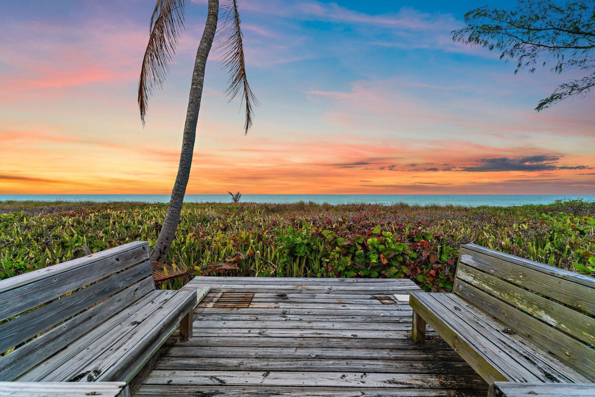 31 N Beach Road, Jupiter Island, FL 33455 Photo