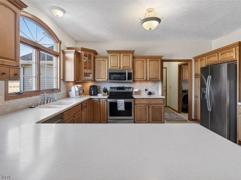 9265 Georgetown Street, Louisville, OH 44641 Photo 17