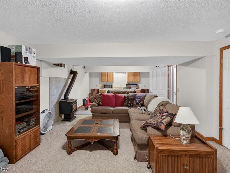 9265 Georgetown Street, Louisville, OH 44641 Photo 24