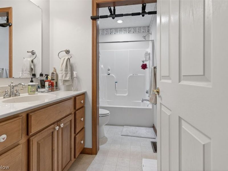 9265 Georgetown Street, Louisville, OH 44641 Photo 41