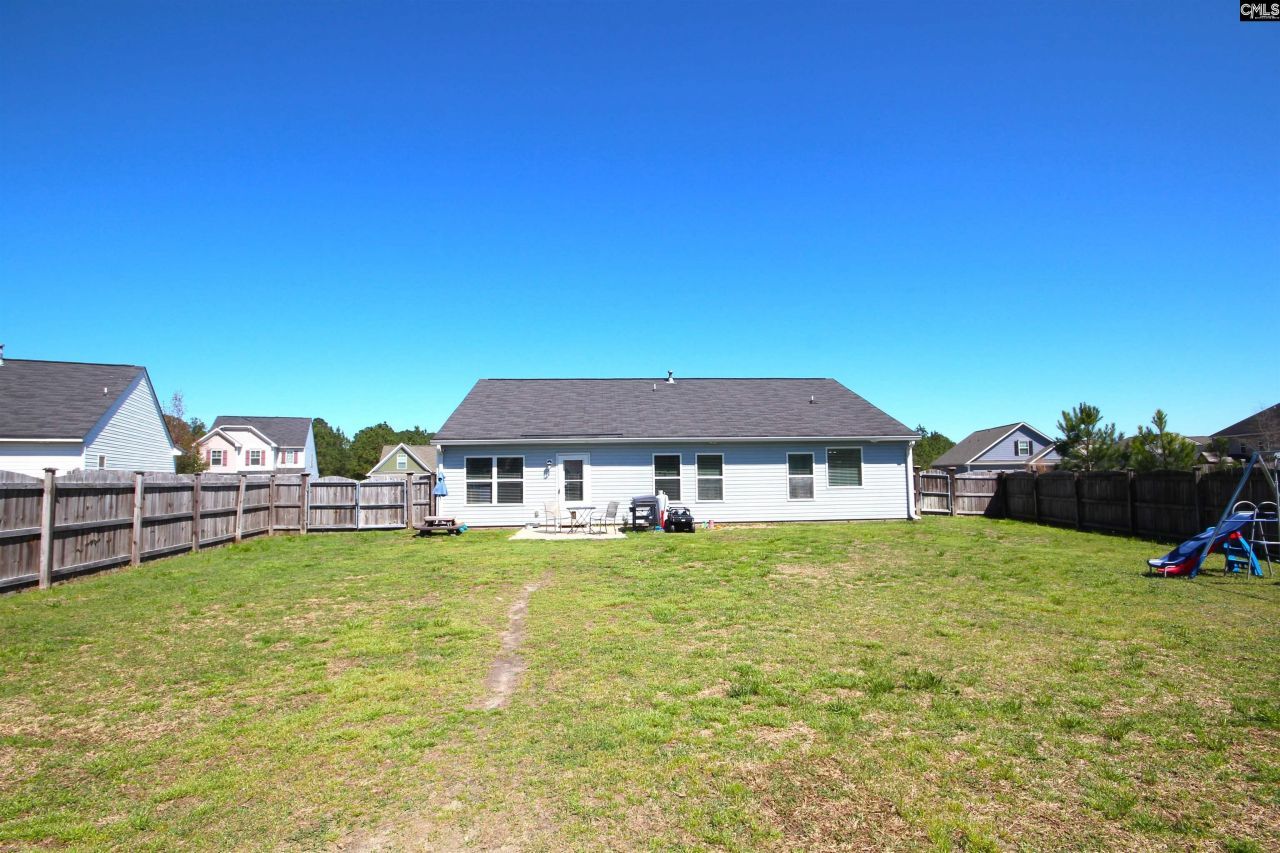 521 Pineberry Court  Photo 32