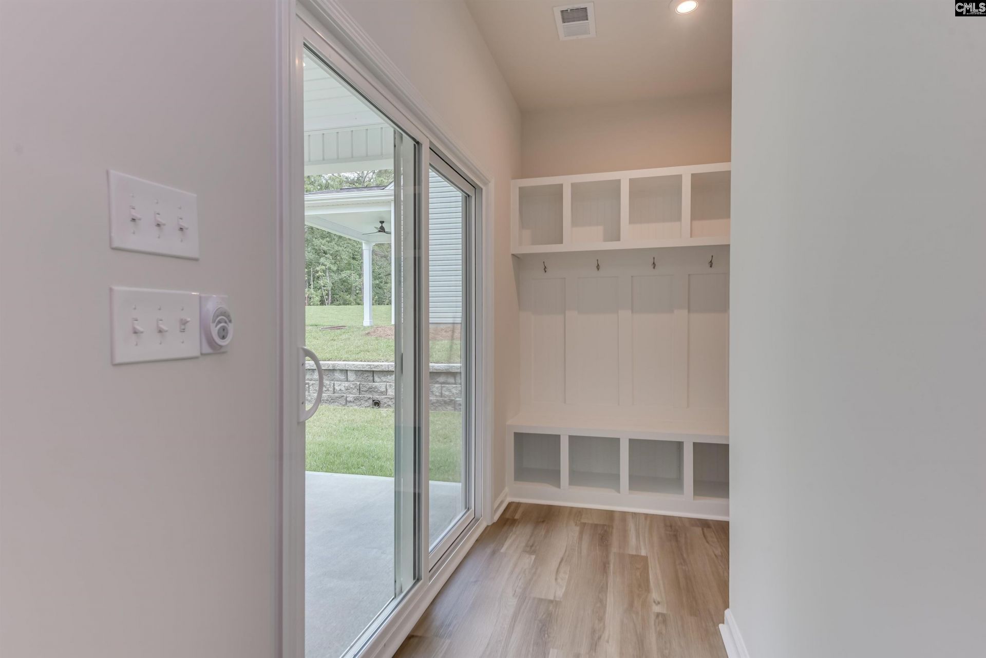 143 Bloomsbury Drive Photo 18
