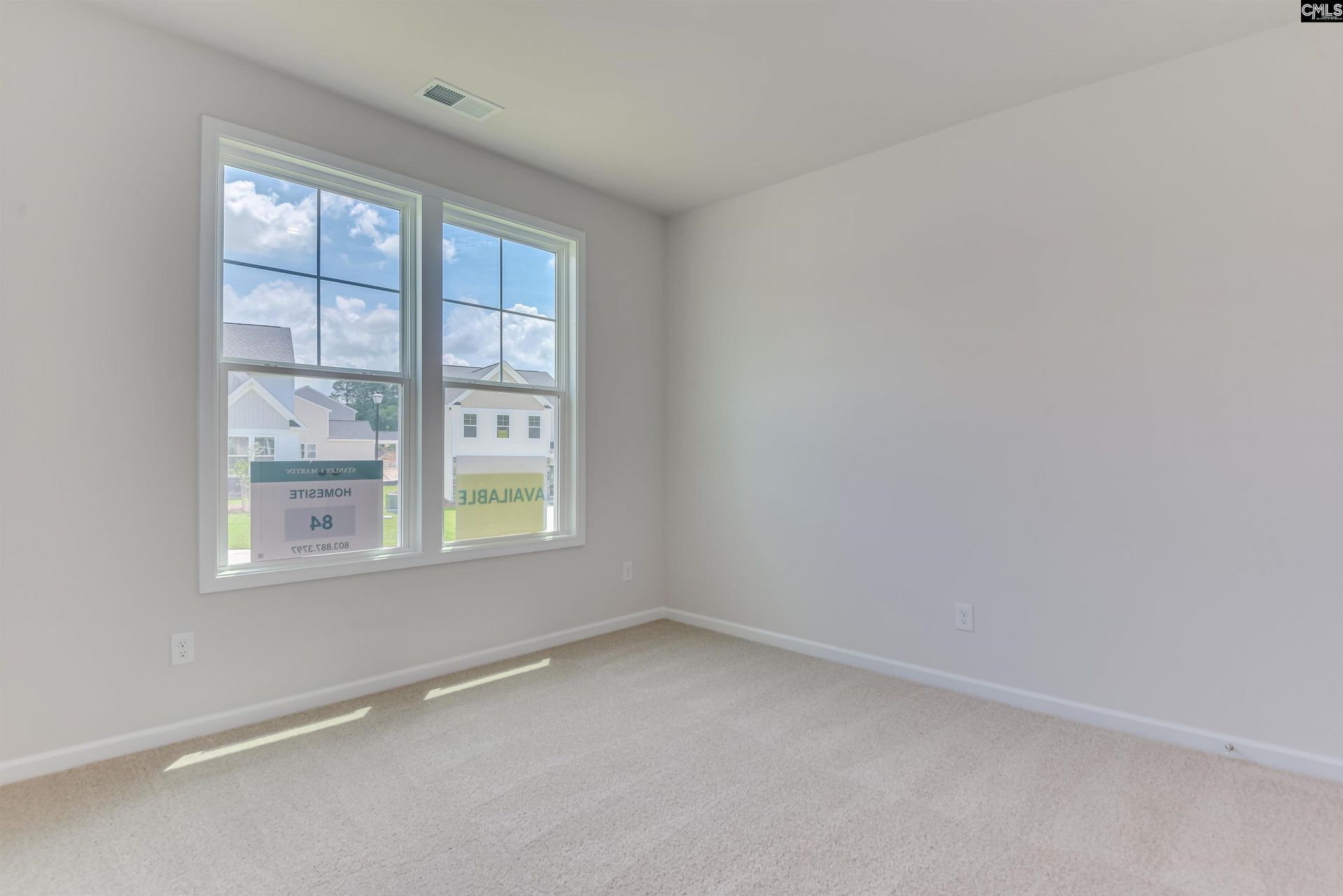 143 Bloomsbury Drive Photo 20