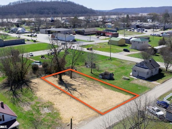 502 E Sixth Street, Manchester Twp, OH 45144