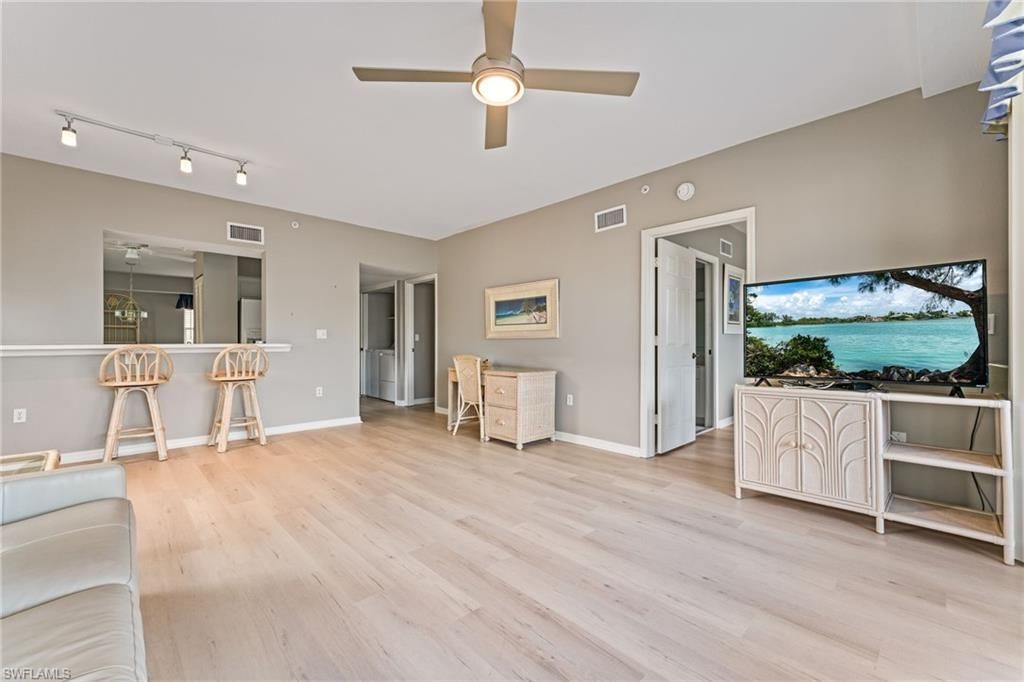 4481 Bay Beach Ln, Unit 224, Fort Myers Beach, FL 33931 Photo