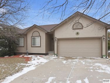 4659 N 149th Street , Omaha, NE 68116