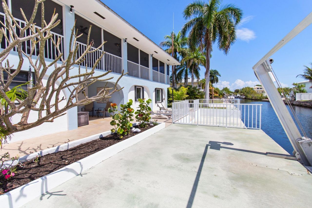 30830 Palm Drive, Big Pine Key, FL 33043 Photo