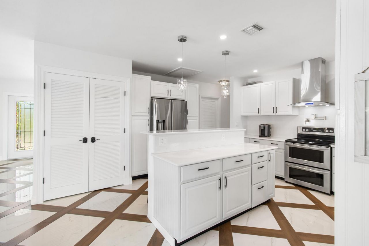 30830 Palm Drive, Big Pine Key, FL 33043 Photo