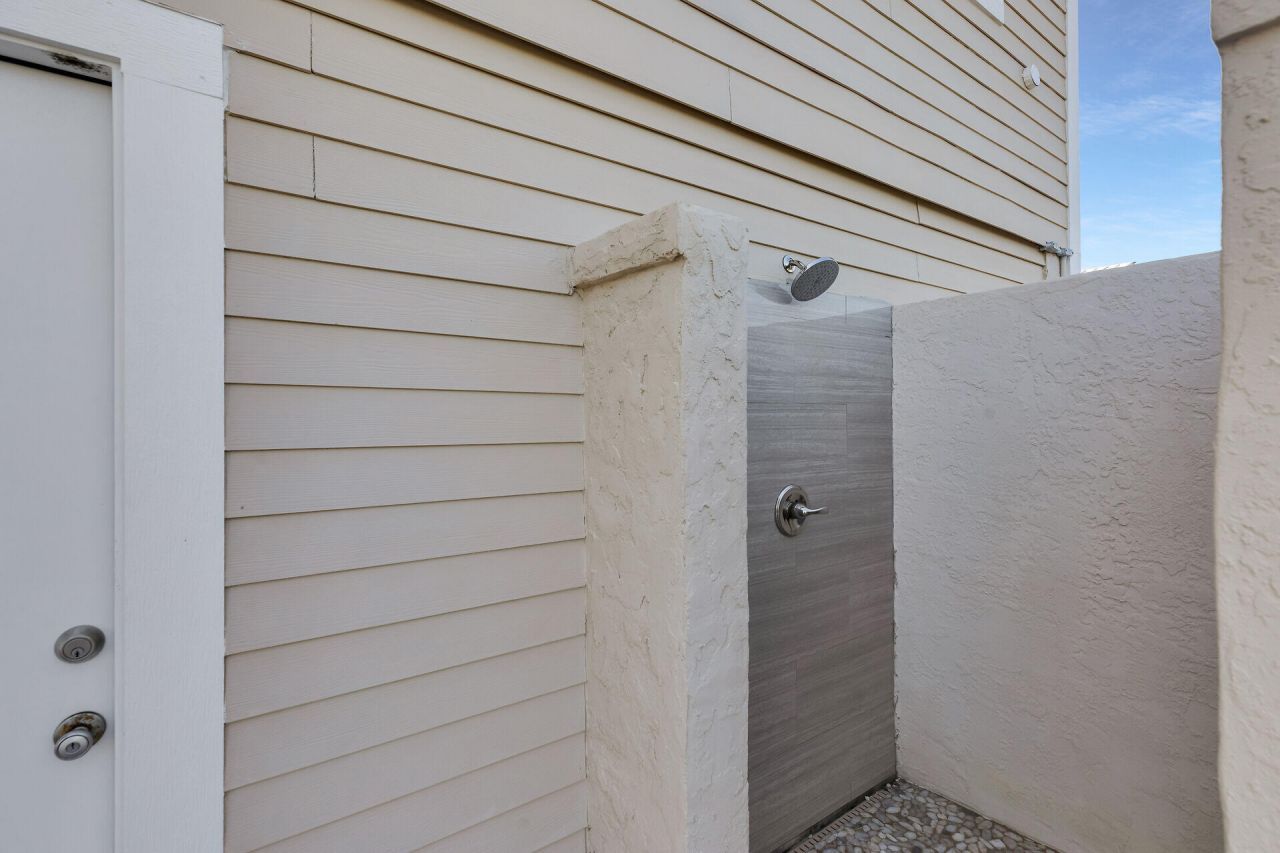 333 Indies Road, Ramrod, FL 33042 Photo