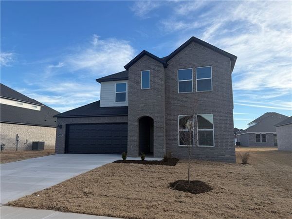 2431 Max Avenue, Centerton, AR 72713