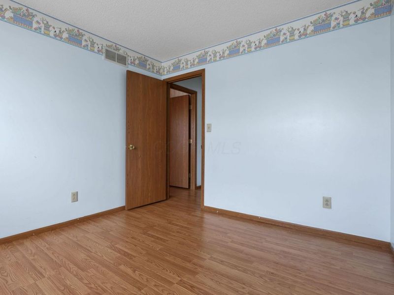 1593 Raspberry Run Drive, Columbus, OH 43204 Photo 30