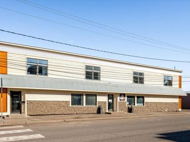 1102 Avenue B , Cloquet, MN 55720