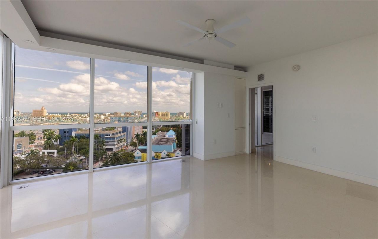 400 Alton Rd, Unit 1102, Miami Beach, FL 33139 Photo