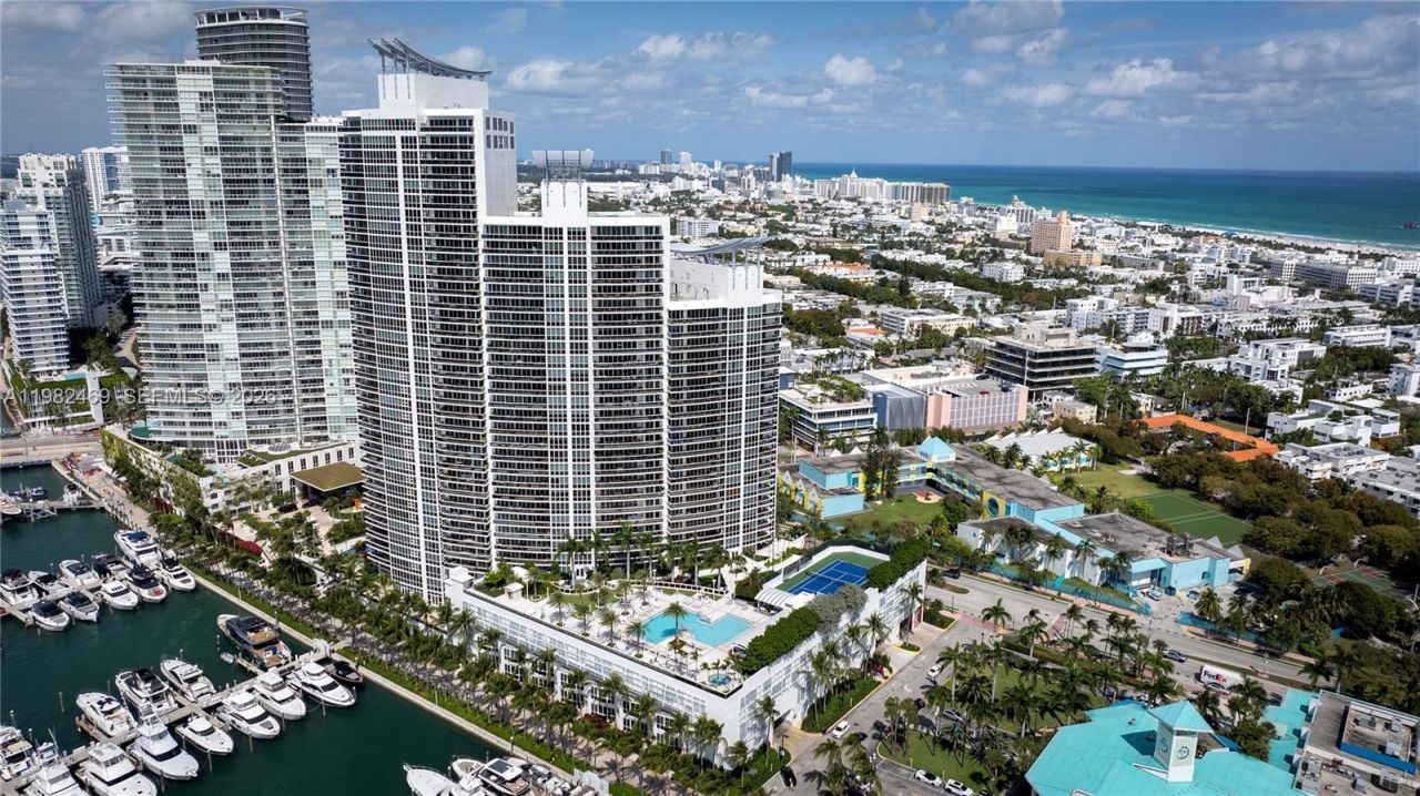 400 Alton Rd, Unit 1102, Miami Beach, FL 33139 Photo