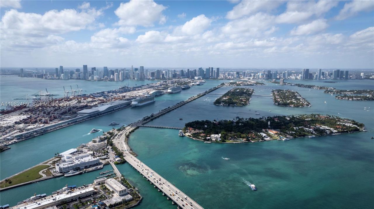 400 Alton Rd, Unit 1102, Miami Beach, FL 33139 Photo