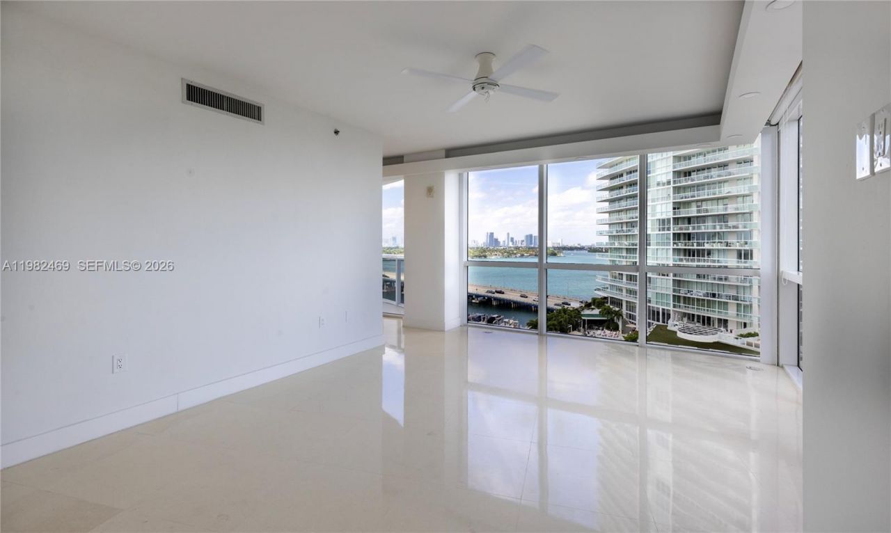 400 Alton Rd, Unit 1102, Miami Beach, FL 33139 Photo